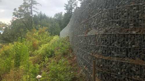 Geogrid-reinforced wall for residential dwelling, Abbotsford, BC